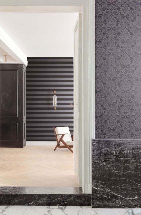 Black wallpaper with baroque pattern, OTH004, Othello, Zoom by Masureel
